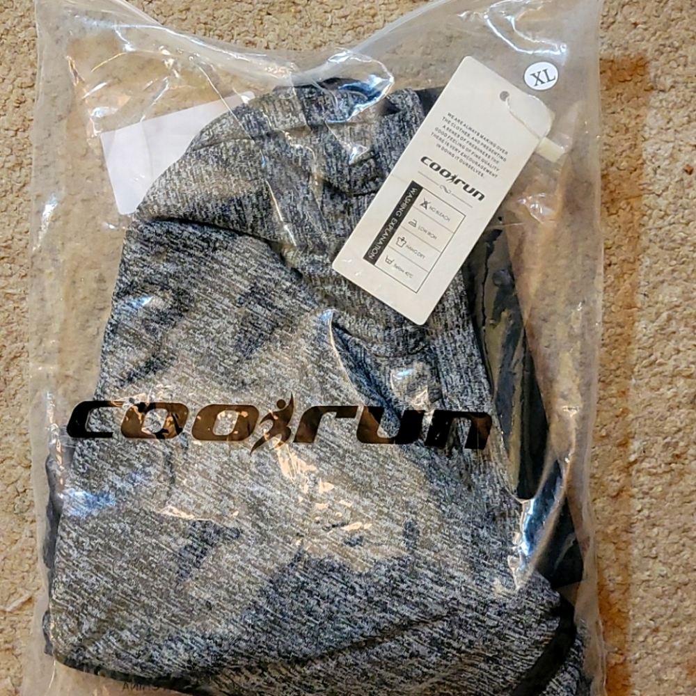 Coorun NWT women's sports shorts sz Xl